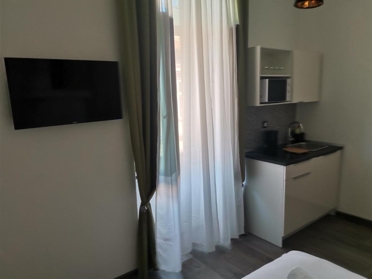 Elin'S Rooms In Center Пула Екстер'єр фото